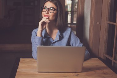 Masada bir kadındır