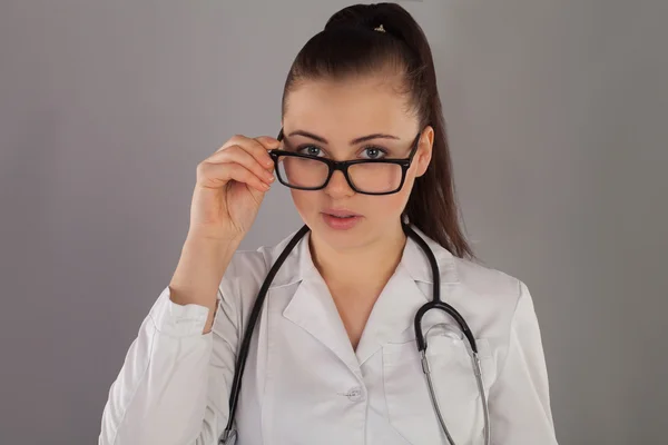 Enfermeira com óculos — Fotografia de Stock