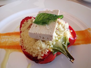 Tatlı biber dolması