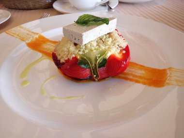 Tatlı biber dolması