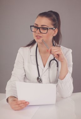 Hemşire ve tıbbi fikir