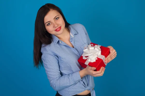Holding a present — Stock Photo, Image