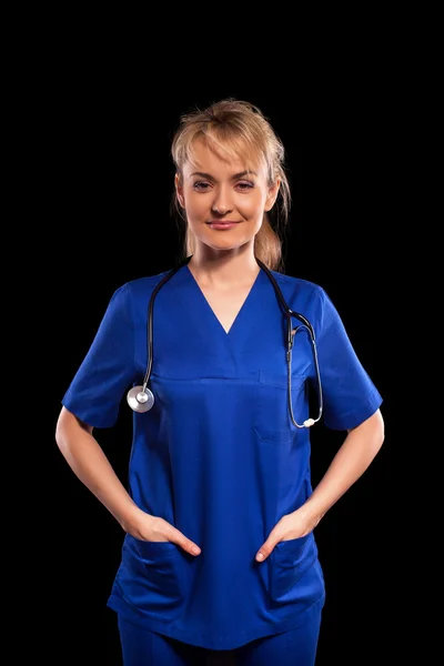Dokter vrouw in blauwe labojas — Stockfoto