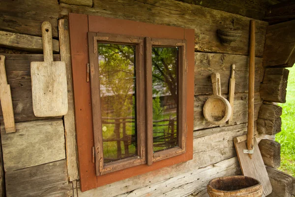 De binnenkant van houten huis — Stockfoto