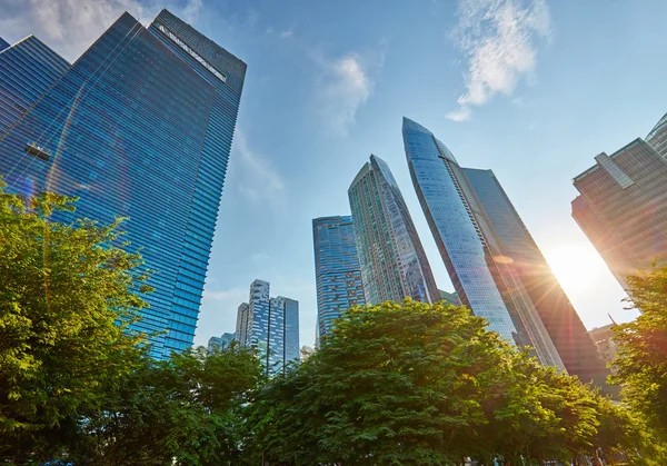 Gratte-ciel dans le quartier central des affaires de Singapour — Photo