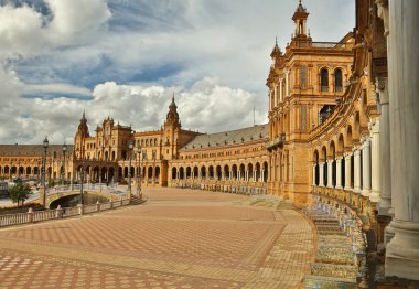 İspanya Meydanı (Plaza de Espana). Sevilla, İspanya.