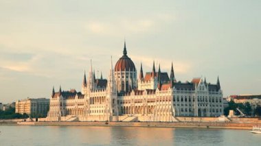 Macaristan, Budapeşte 'de Meclis Binası