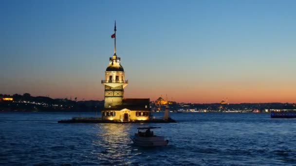 Torre da Donzela. Istambul, Turquia (KIZ KULESI - USKUDAR ) — Vídeo de Stock