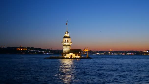 Torre da Donzela. Istambul, Turquia (KIZ KULESI - USKUDAR ). — Vídeo de Stock