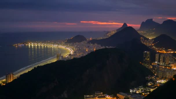 Vista nocturna de Río de Janeiro, Brasil — Vídeos de Stock