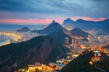 Rio de Janeiro, Brezilya gece görünümü