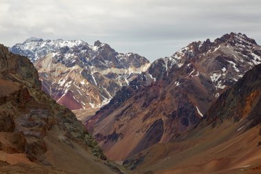Aconcagua Milli Parkı dağlarda. Andes, Arjantin