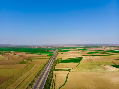 Bereketli ve tarıma elverişli alanlara hava manzarası