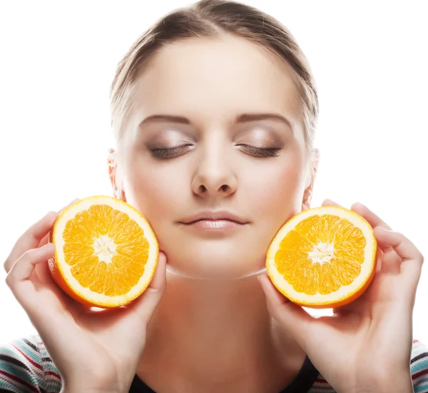 Joven mujer rubia feliz con manzana — Foto de Stock