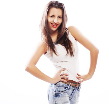 Kot pantolonlu kadın