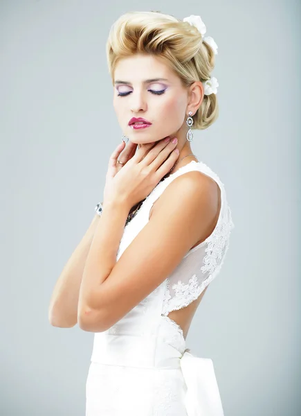 Brud portrait.wedding dress. — Stockfoto