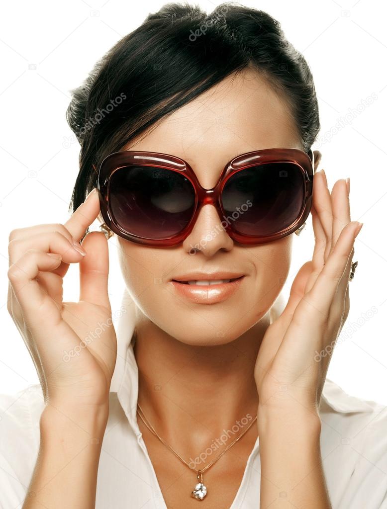 beautiful fashion woman wearing sunglasses