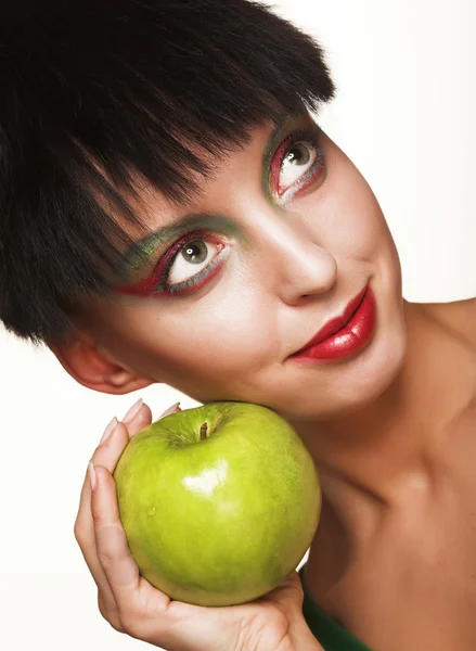 Όμορφη γυναίκα με μήλο — Φωτογραφία Αρχείου