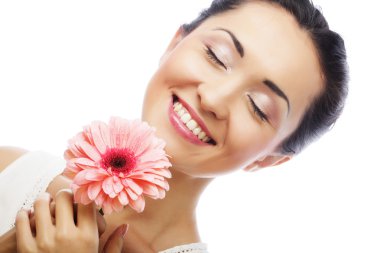 pembe gerbera tutan mutlu Asyalı kadın