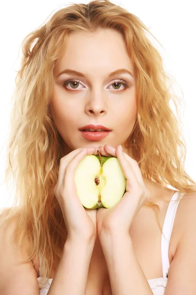 Glückliche Frau mit grünem Apfel — Stockfoto