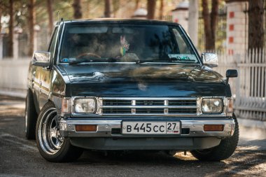 Motor araba Nissan Datsun kamyonet City sokak