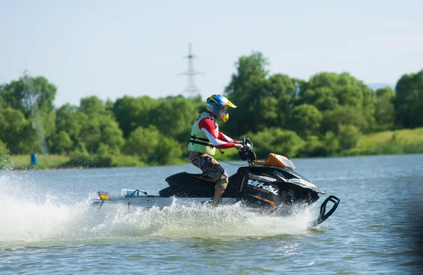 Khabarovsk Rusia Julio 2015 Hombre Moto Nieve Rápido Agua Verano — Foto de Stock