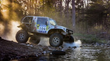 enduro off-road'a benziyor beş günlük yarış Rus Rallisi'nde 2014