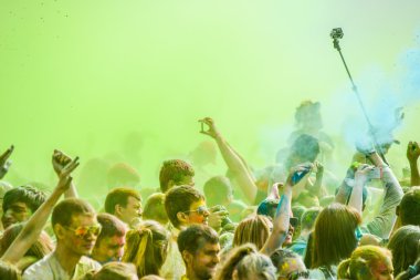 renkler bir festival kutladı