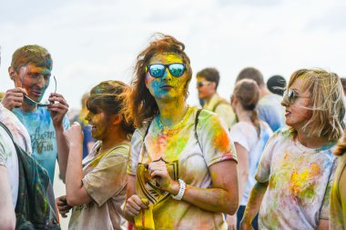 renkler bir festival kutladı