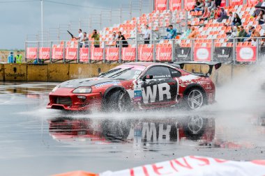 Russin Drift serisi sahne 4