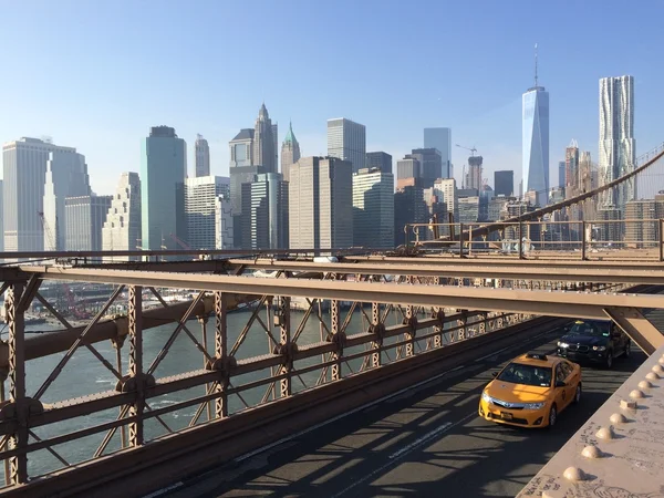 Vista de Manhattan desde Brooklyn Bridge, Nueva York, EE.UU. . — Foto de Stock