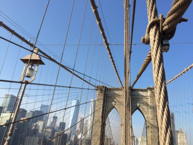 Brooklyn Köprüsü, Nyc, ABD görünümünden Manhattan.