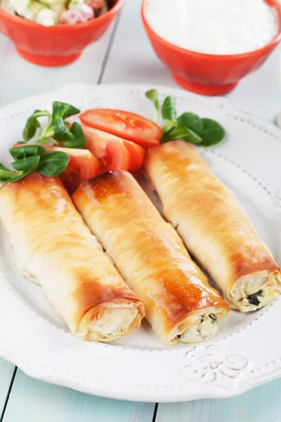 Pita zeljanica, balkans phyllo pastelería —  Fotos de Stock