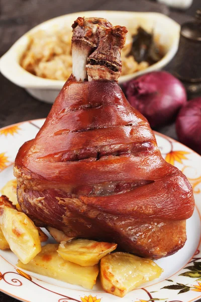 Gebratene Schweinshaxe — Stockfoto