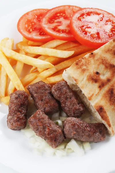 Cevapcici, bosniska malet kött kebab — Stockfoto