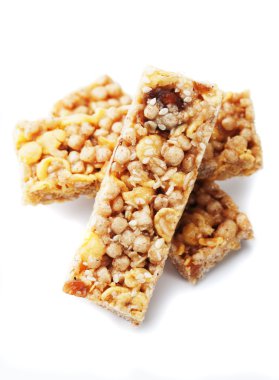 granola barlar üzerinde beyaz izole