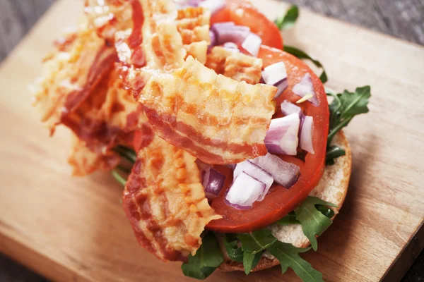 Sandwich au bacon frit — Photo