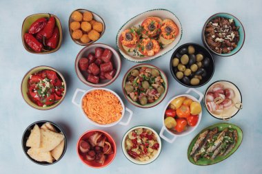 Tapas, meze veya mezze