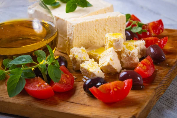 Greek Feta Cheese Slices Kalamata Olives Herbs — Stock Photo, Image
