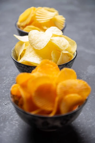 Aardappelchips Chips Populaire Zoute Snack Geserveerd Kom — Stockfoto