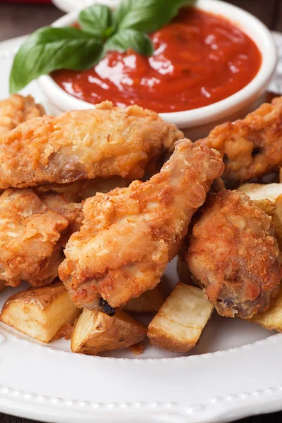 Southern fried chicken wings — Stock Photo, Image