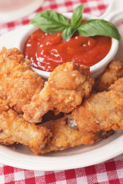 Fried chicken wings — Stock Photo, Image