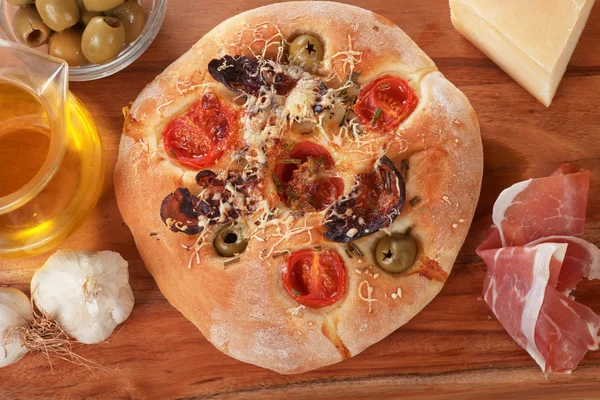 Italiaanse focaccia brood — Stockfoto