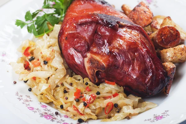 Gebratene Schweinshaxe — Stockfoto