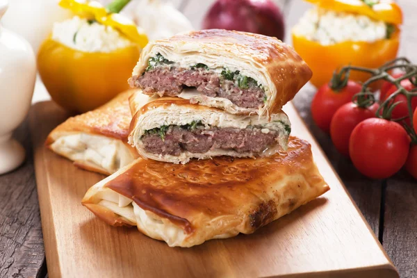 Hambúrguer borek — Fotografia de Stock