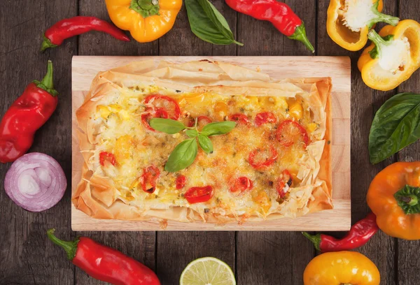 Phyllo pastry pizza — Stock Photo, Image