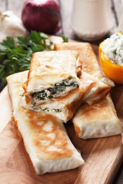 チャードとチーズの詰物 Borek — ストック写真
