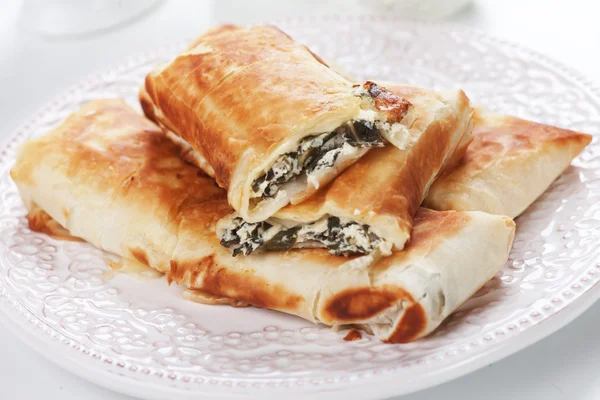 Borek con relleno de acelga y queso — Foto de Stock