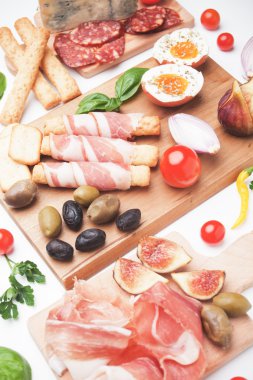 Prosciutto di Parma ve diğer İtalyan gıda