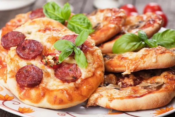 Mini-pizza's — Stockfoto